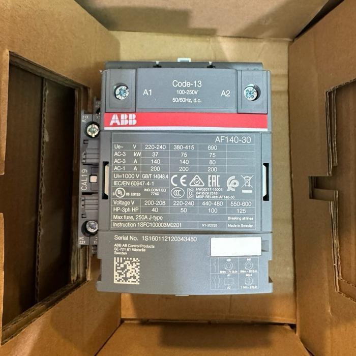 KONTAKTOR ABB AF140-30-11-13 100-250V