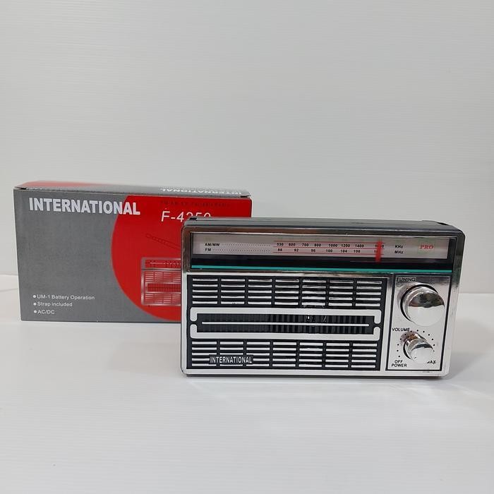 Radio International F-4250 AM-FM Portable Radio / Radio Jadul original