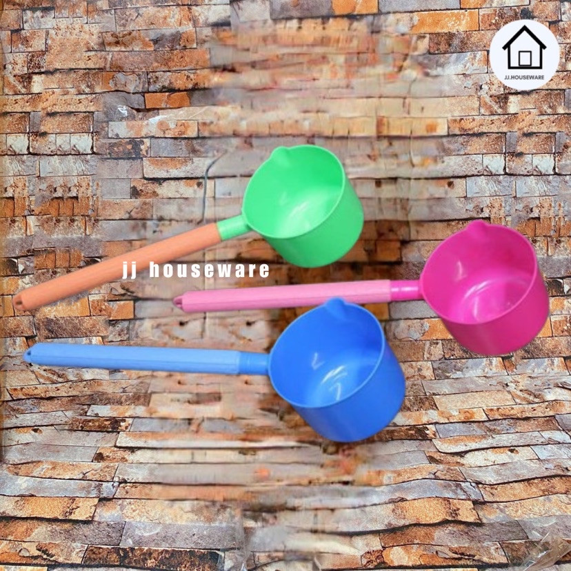 Gayung Plastik Gagang Panjang Shinpo SIP 209 / JJ.Houseware