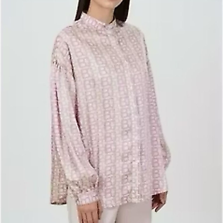 RARE ITEM BENANG JARUM MONOGRAM BASIC SHIRT NEW