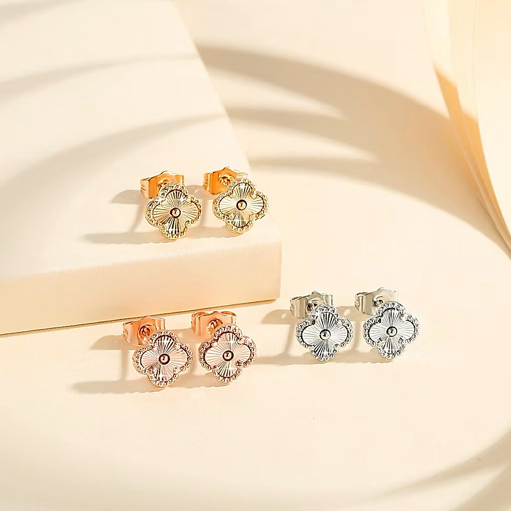 Anting Titanium ASLI