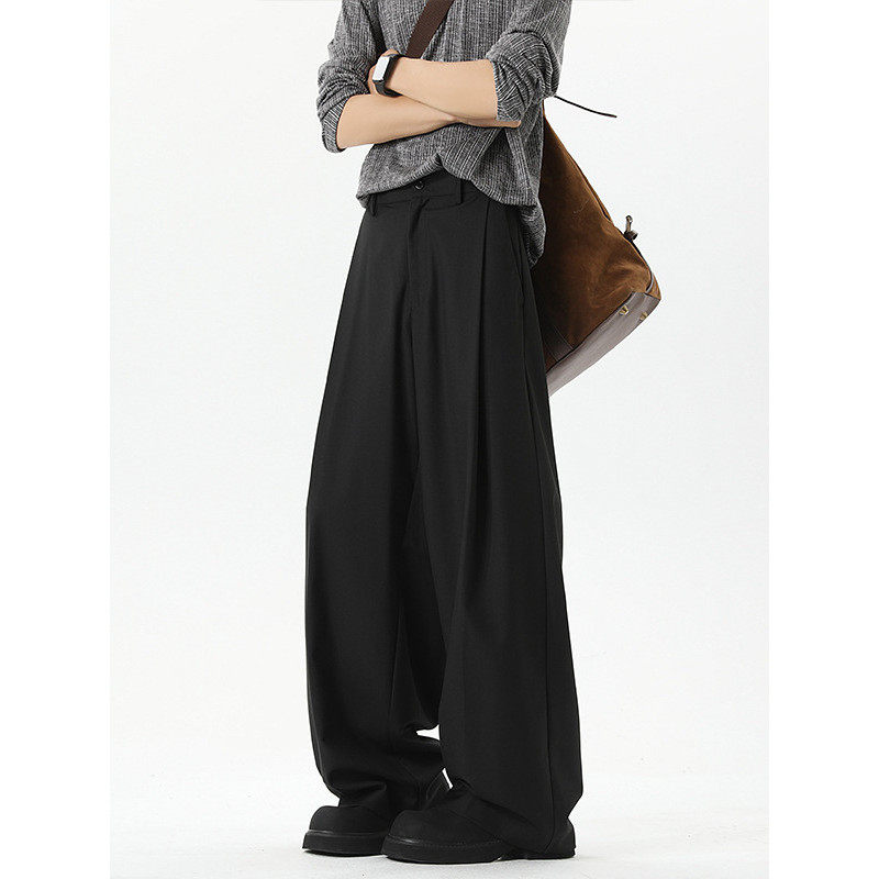 Celana Pria Hitam Lipit dengan Celana Santai Longgar Lebar