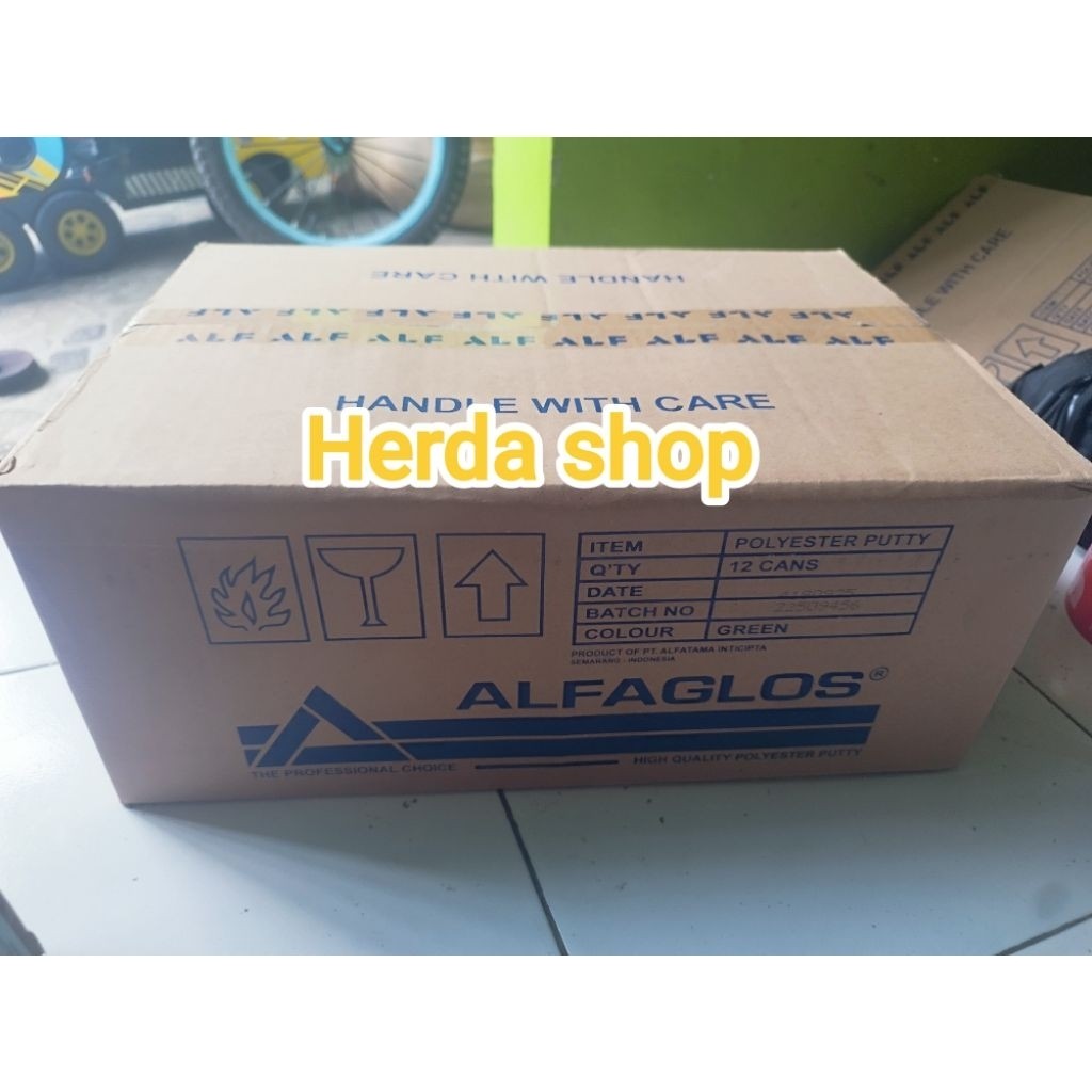 Dempul Alfaglos 1 KG 1 Dus. Alfagloss dempul mobil dempul motor dempul plastik dempul premium dempul