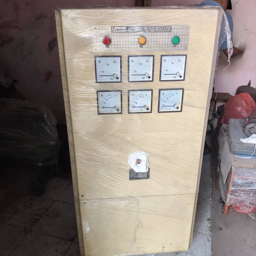 Stabilizer Fumitsu 30 KVA 3 Phase Stavol AVR Automatic Voltage Regulator Fumitsu Electric Works 30KV
