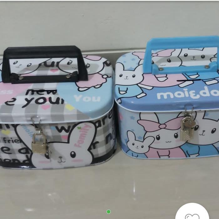 celengan kaleng kotak