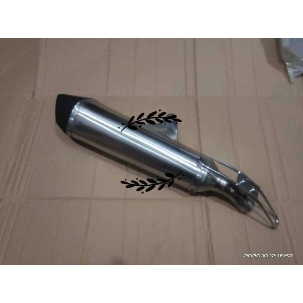Sistem Knalpot Motor Rakitan Bodi Knalpot Depan dan Belakang serta Sensor Oksigen untuk Benelli TRK2