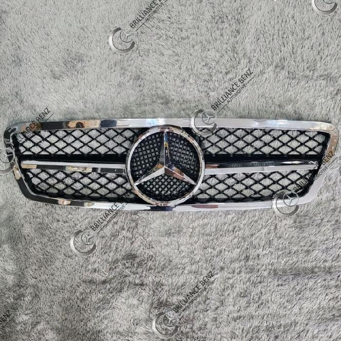 GRILL AMG STYLE MERCEDES BENZ W203 C200 C230 C240 2000-2007 GRILLE AMG W203 - SILVER