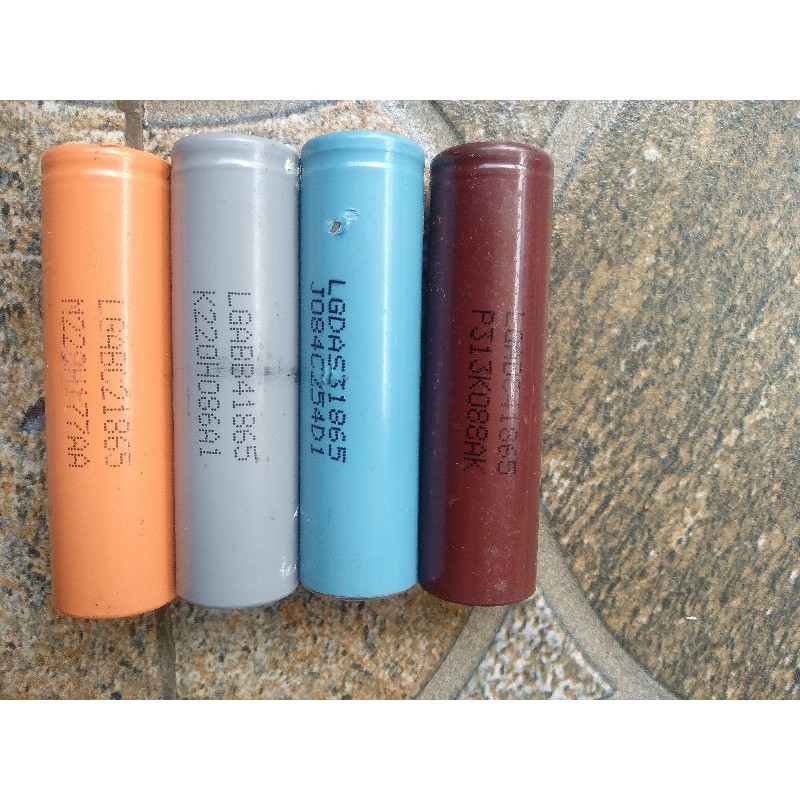 baterai laptop bekas kwalitas garasi 4.0 sampai 4.2 vol kapasitas 2000 Smpy 2300 MAh rell super rell