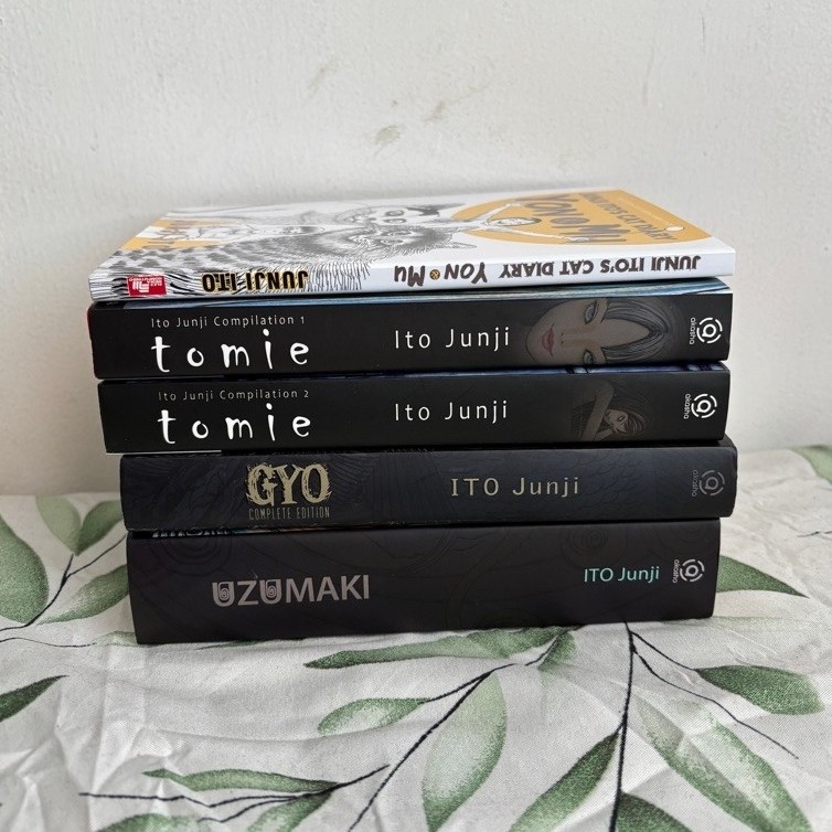 [PRELOVED ORI] komik junji ito, tomie, uzumaki, gyo