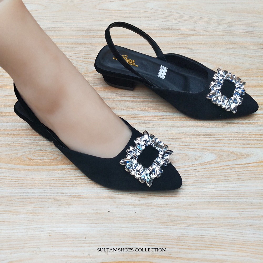 GOLIASPOTSHOP  11.11 Big sale- Sepatu/Sandal High Heels-Heals-hels 3 CM Flat Slip On Mules Variasi K