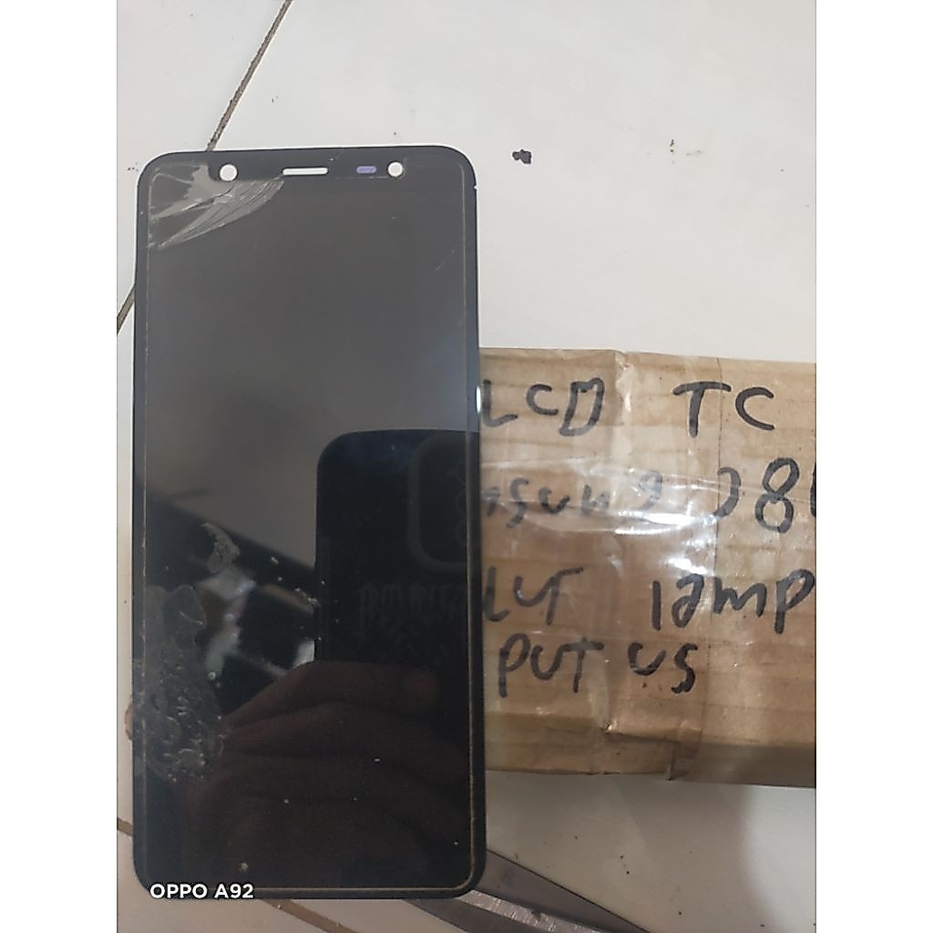 LCD TC HP SAMSUNG J810F minus jalur lampu putus normal. z