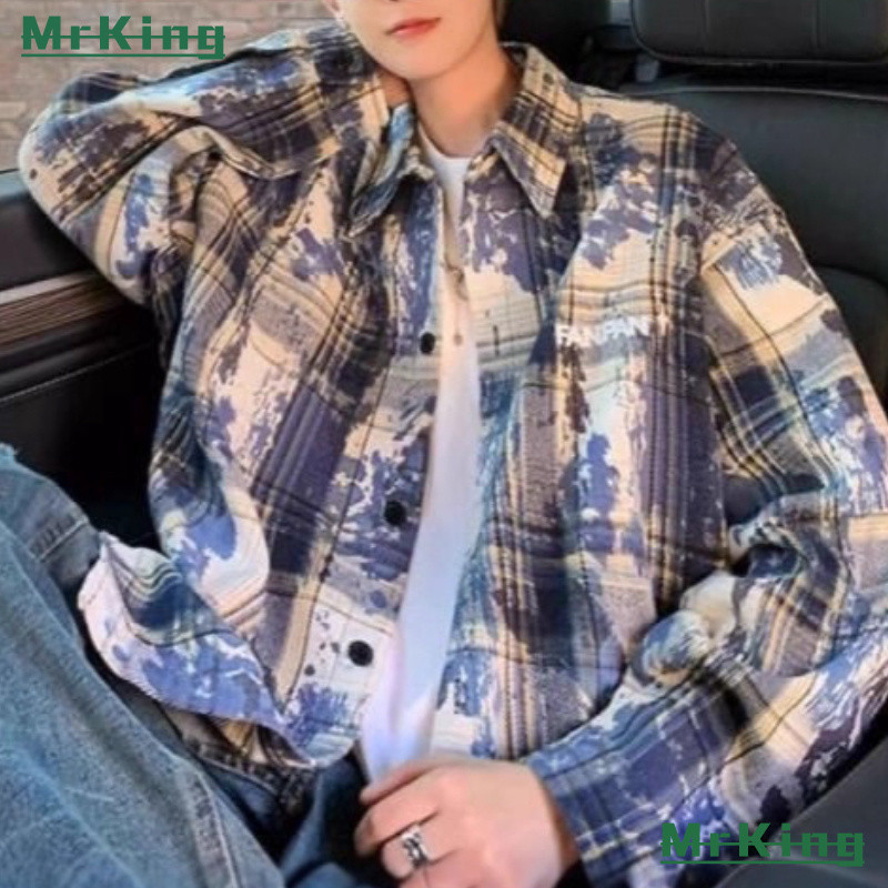 Kemeja Lengan Panjang Motif Kotak Tie‑Dye Biru Gaya Retro Amerika Outer Pasangan Kasual
