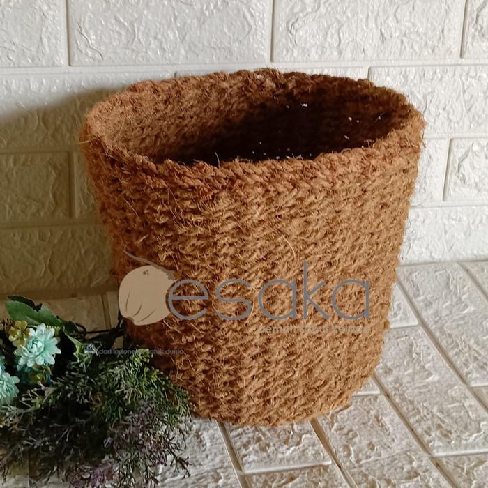 pot jumbo sabut kelapa anyaman