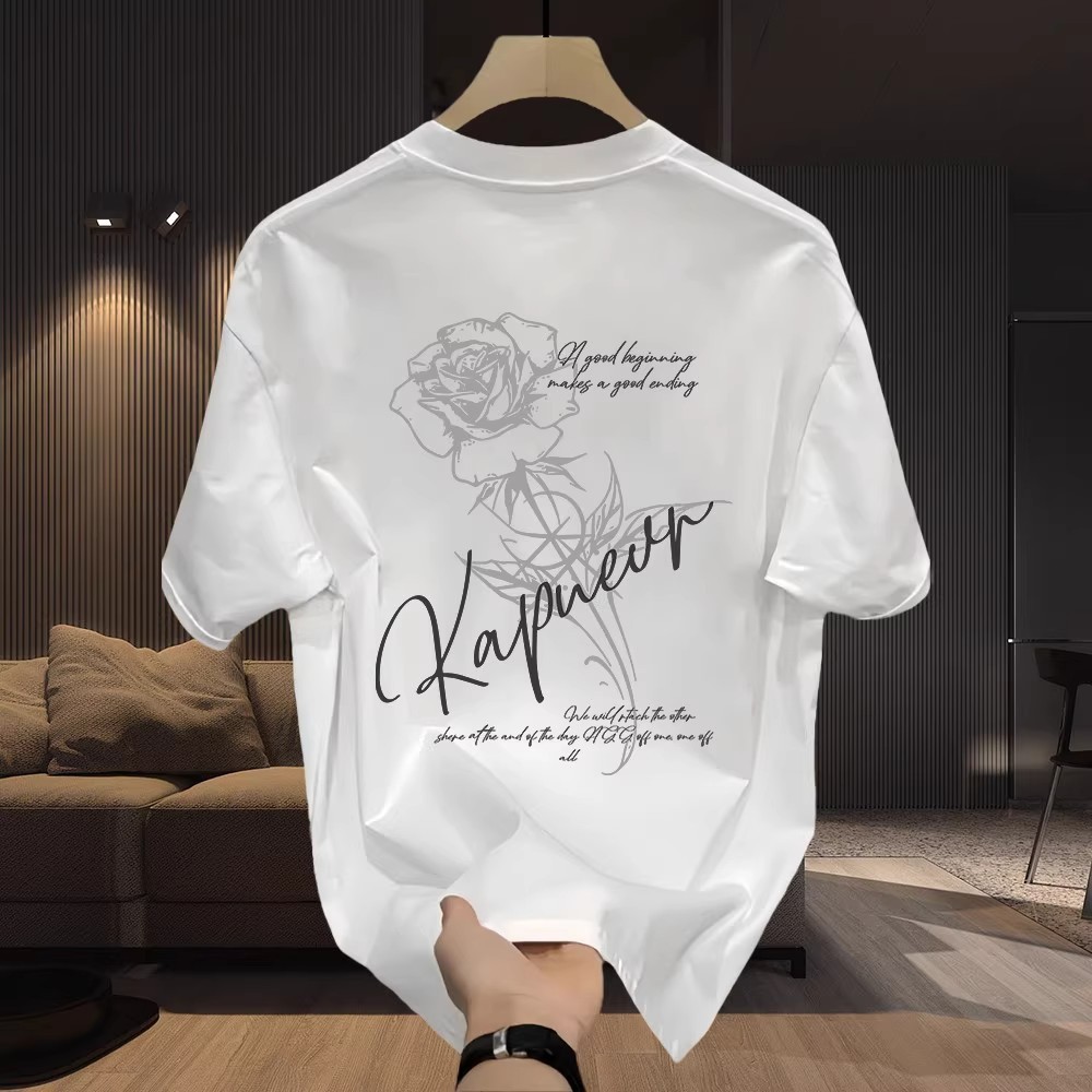 Kaos Lengan Pendek Motif Mawar Artistik - Opsi Warna Putih & Hitam, Gaya Fashionable