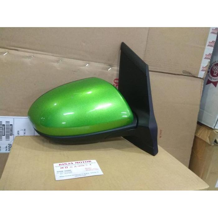 spion mazda 2