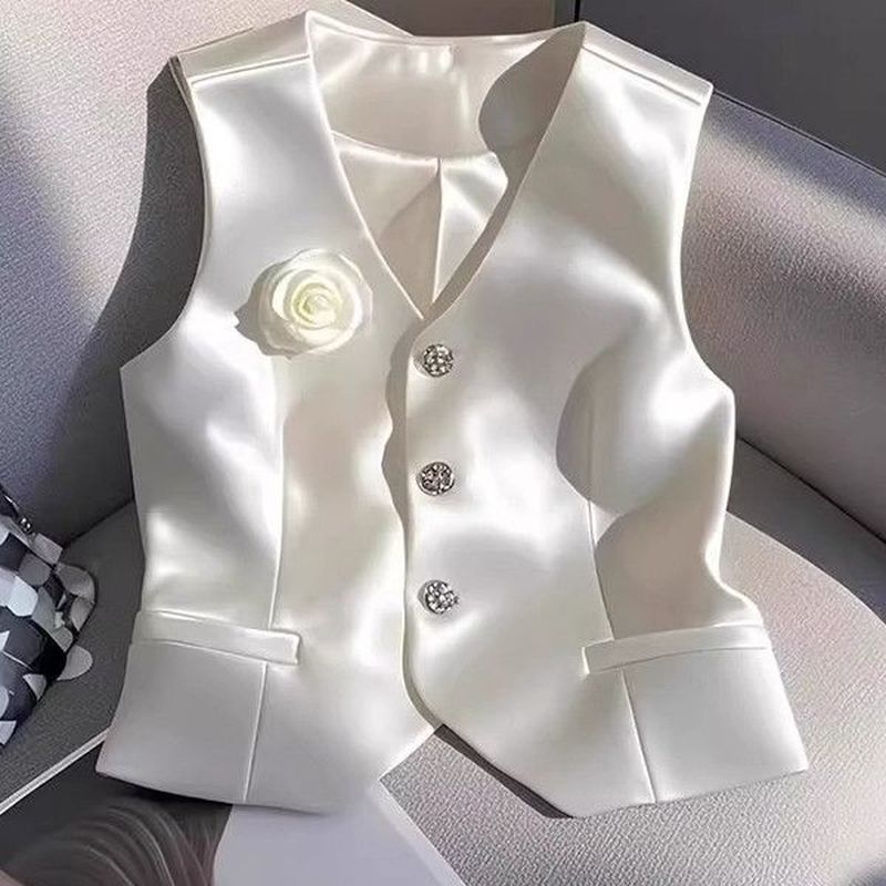 Produk Populer Jakarta: Rompi Satin Putih Elegan, Blus Unik dan Cantik.