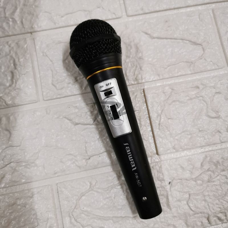 III PROFESSIONAL DYNAMIC MICROPHONE MIKROFON MIC AIWA AW 507 KABEL PANJANG PENYANYI KARAOKE HITAM MU