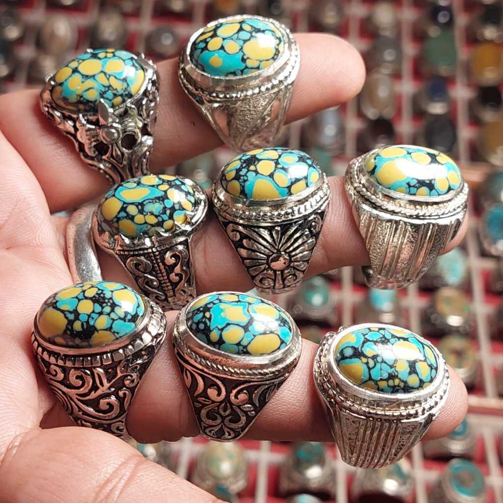 Cincin batu pirus tibet gradasi pancawarna ceplok kuro