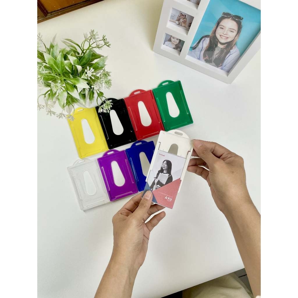 

Topla ID CARD 002 Tempat Kartu Tali Name Tag Card Holder Name Tag Kantor SCBD Panitia Kampus