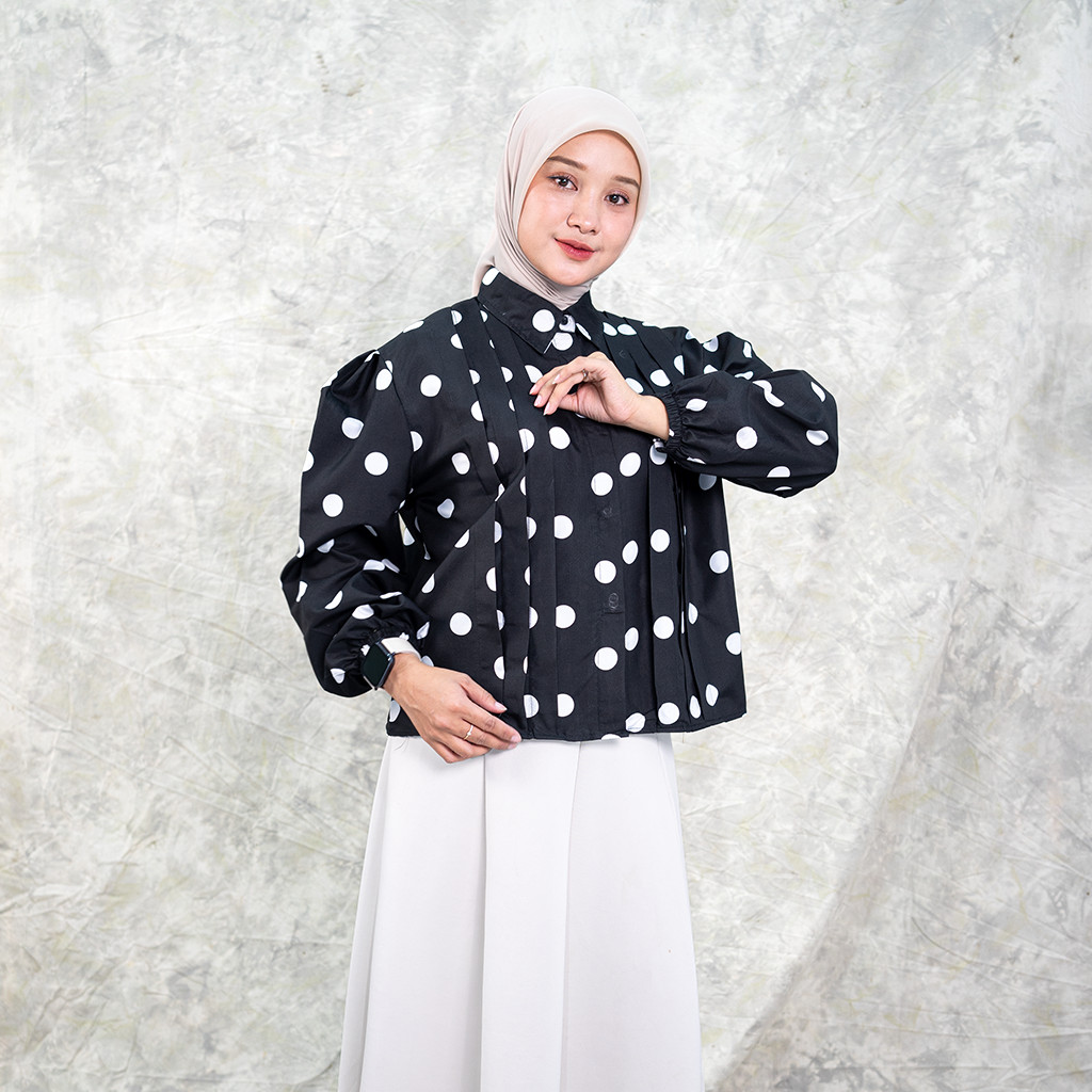 FAFA Kemeja Polkadot Lengan Panjang Atasan Wanita Kekinian Blouse Lipit FALITA