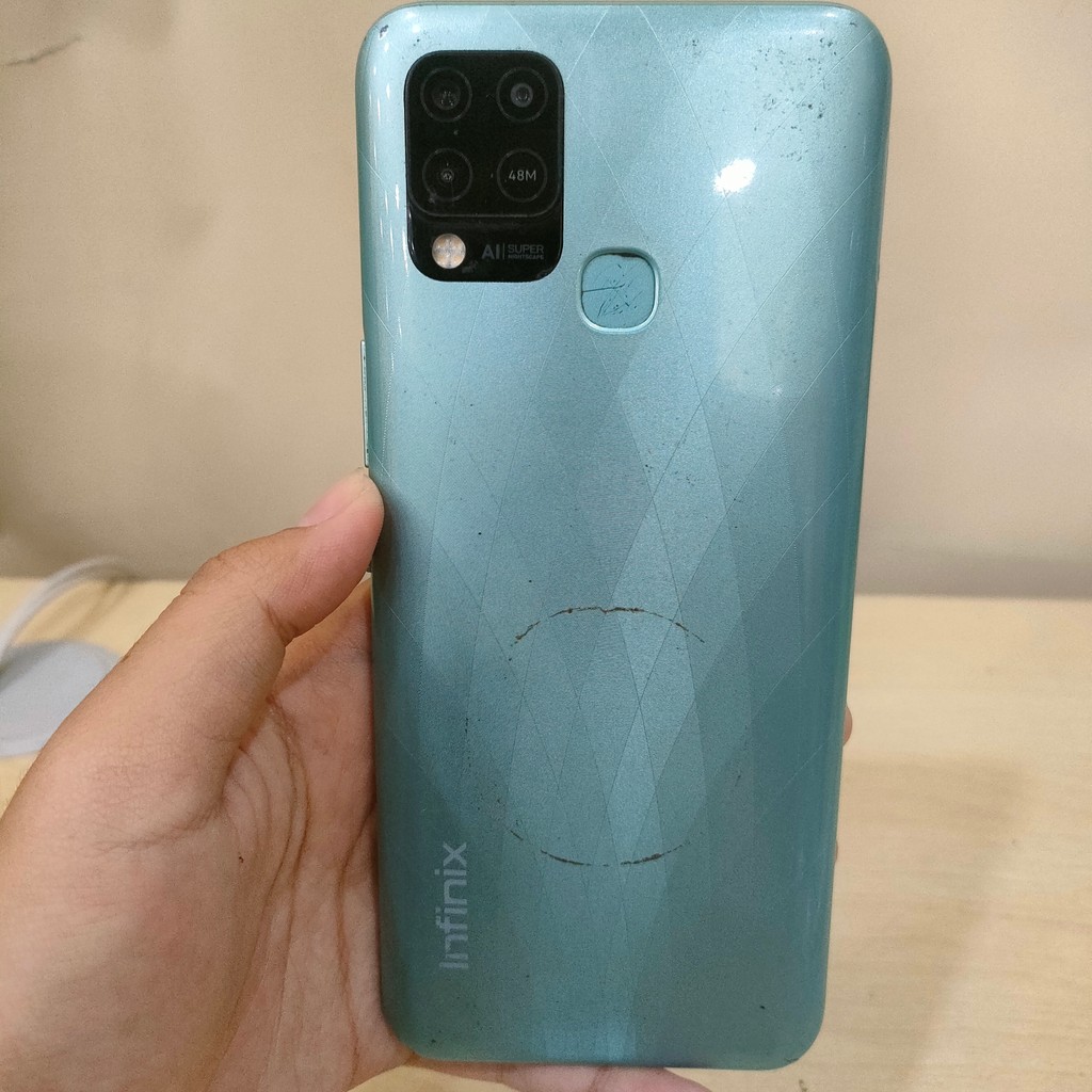 Handphone Infinix Hot 10S Ram 4/64 GB (batangan, cek minus 4) 701343