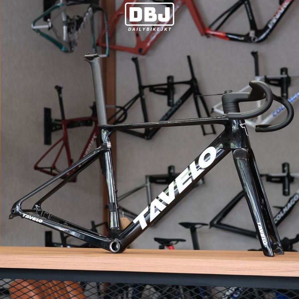 Frameset sepedaTAVELO Arden Race Frameset Disc Black Carbon Road Bike