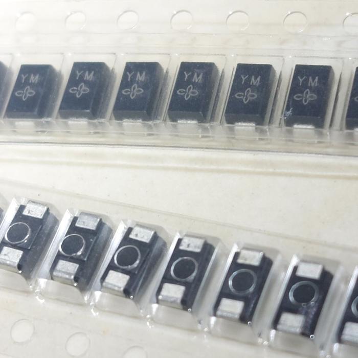 20 Buah 20Pcs YM SMA Do-214AC Dioda SMAJ33CA SMAJ 33 33CA Bourns Diode TVS 33V 400W Komponen Parts T