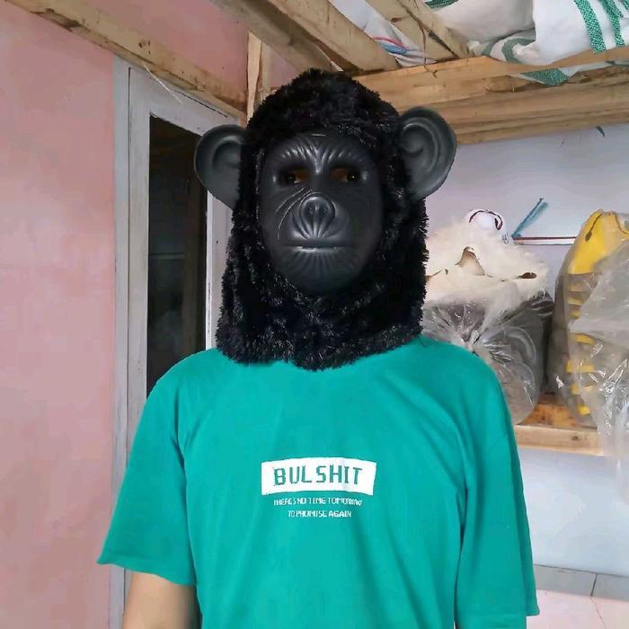 topeng monyet muka hitam seram tapi lucu ecer/grosir - topeng hitam, ukuran dewasa,anak juga bisa,