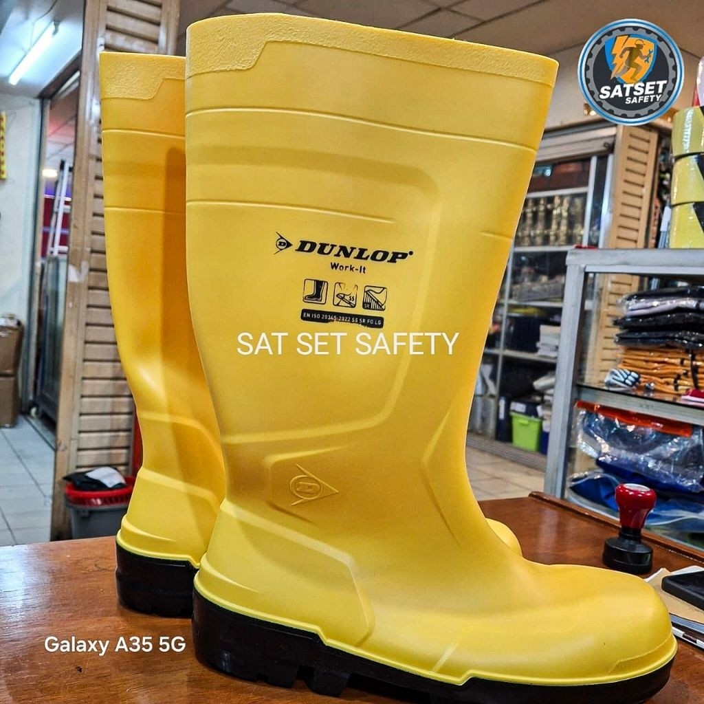 Sepatu Safety Boot Dunlop Original / Sepatu Boot Safety Dunlop Murah