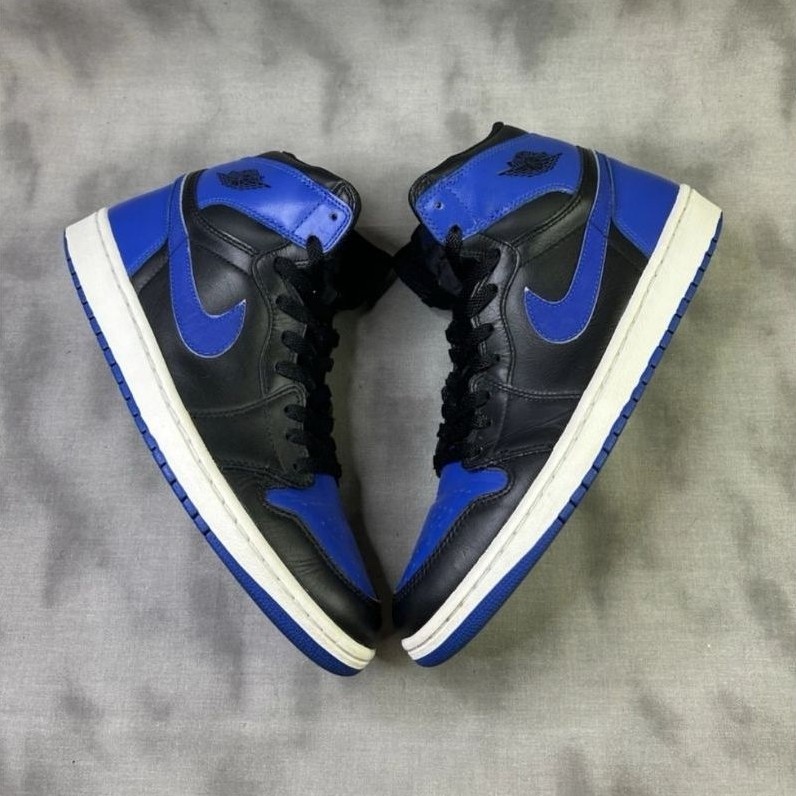 Air Jordan 1 Retro High Royal Blue