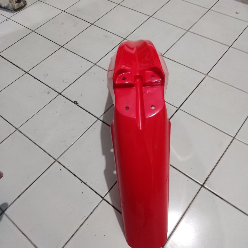 Spakbor Depan CRF450 Merah Original Ufo