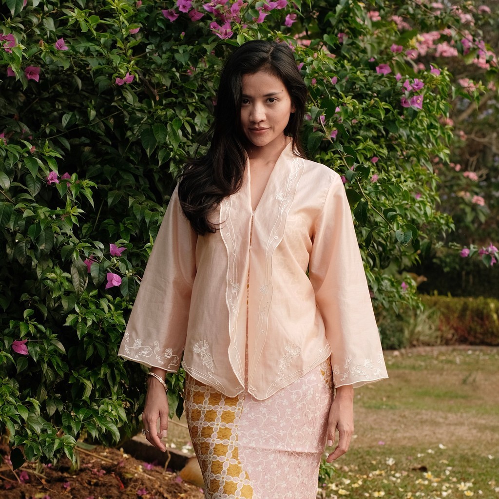 KARTINIS - NIRA KEBAYA ENCIM TOP