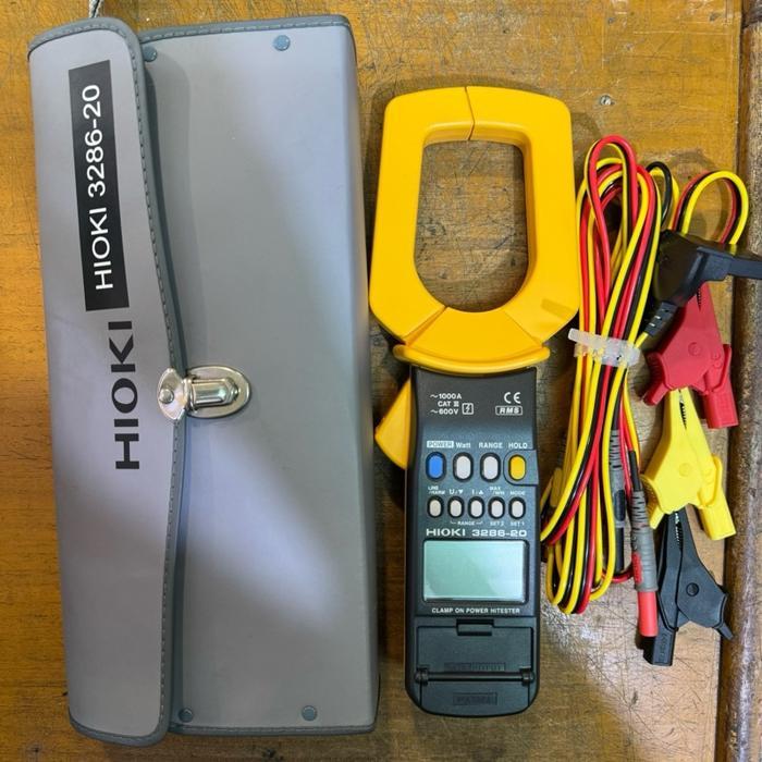 HIOKI 3286-20 Clamp On Power Hitester