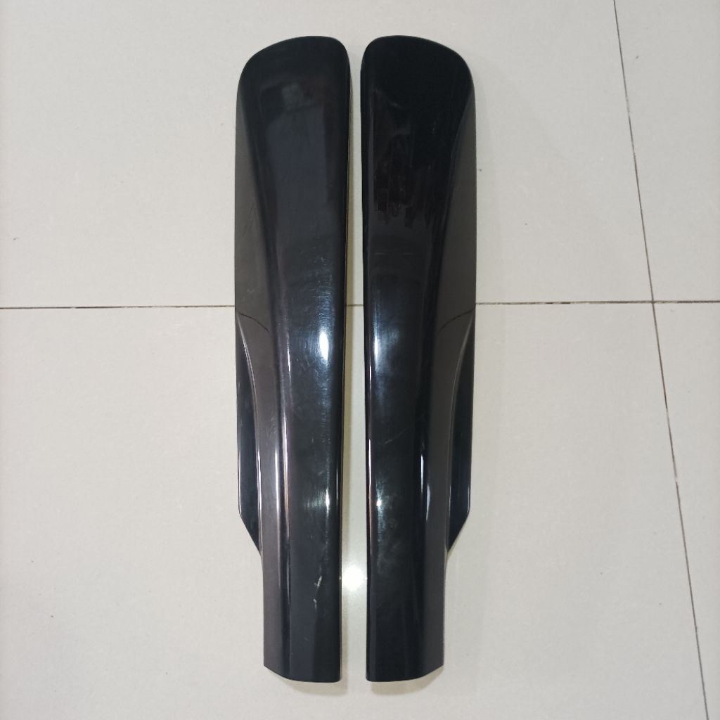 COVER TUTUP ROOF RACK ROOF RAIL DEPAN MITSHUBISHI XPANDER CROSS ORIGINAL