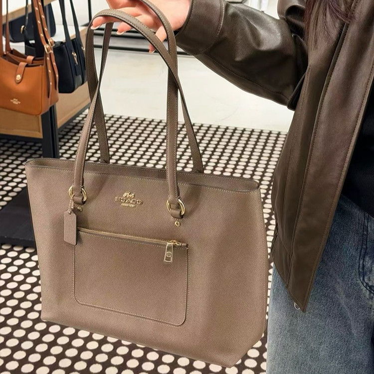 [ Pre-Order ] COACH Tas Besar Bahu & Tangan Klasik untuk Kerja, Tas Wanita Kapasitas Besar