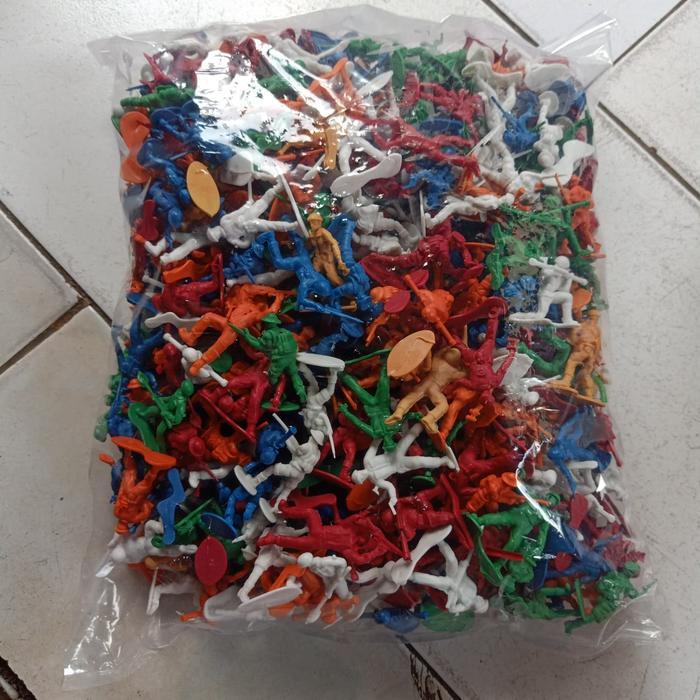 1 kilo tentara no mainan murah GROSIR