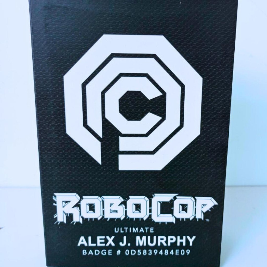 Neca Robocop Ultimate Alex J. Murphy Badge Action Figure