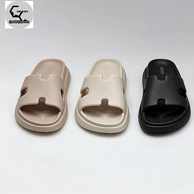 [CUCI GUDANG] Sandal slop wanita terbaru nyaman di pakai sehari hari antislip