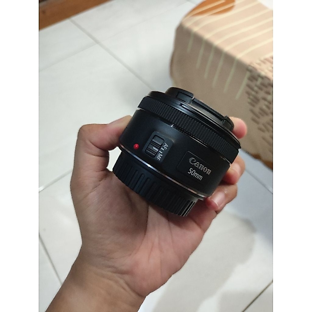 CANON 600D