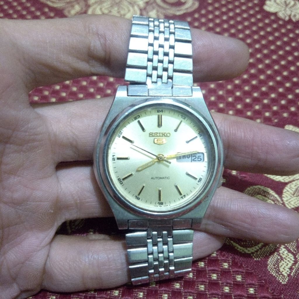 men's watch jam tangan klasik pria seiko 5 automatic mulus