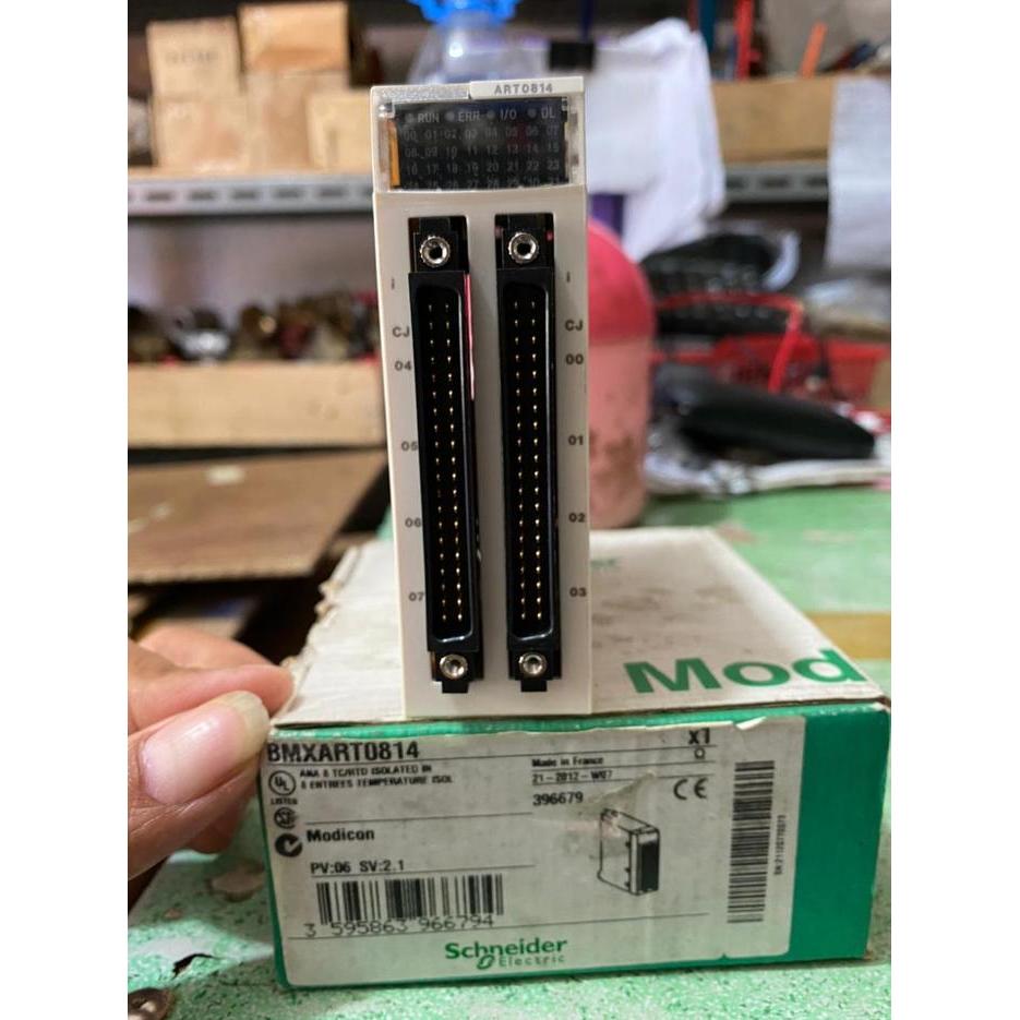 PLC SCHNEIDER BMXART0814