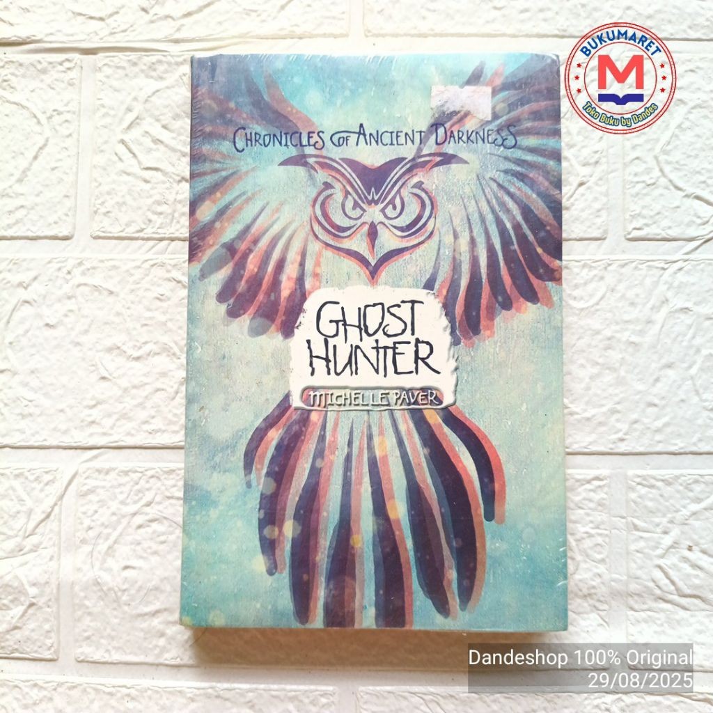 Ghost Hunter by Michelle Paver (Chronicles of Ancient Darkness) - Novel Original