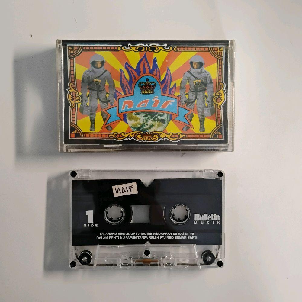Kaset Naif Album Pertama St Mobil Balap