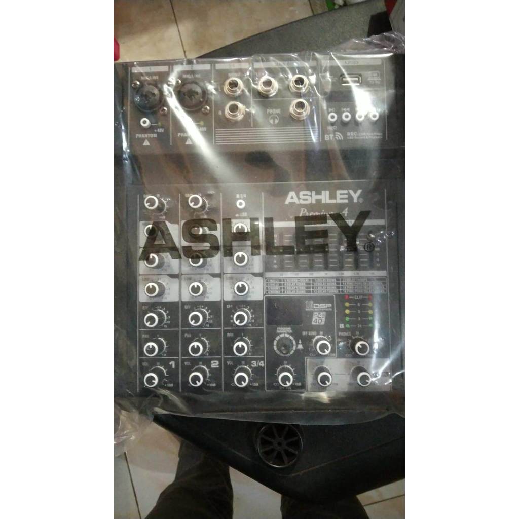 Mixer ashley 4 channel
