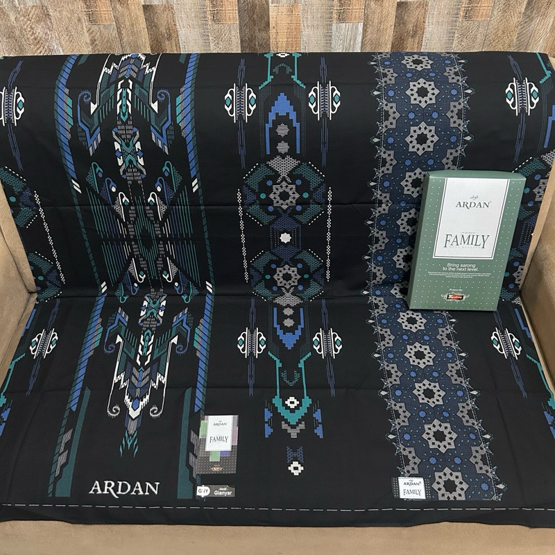 Sarung ARDAN FAMILY GOLD motif terbaru New