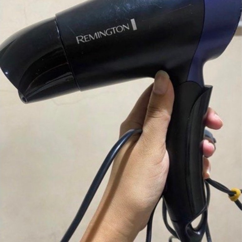 Hairdryer Remington Second