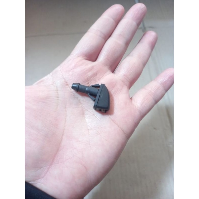 Nozzle Semprotan Air Wiper Apv
