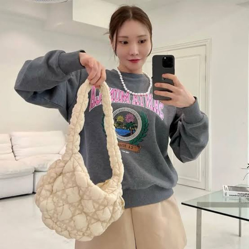 BAG 013 CR CARLYNN COZY BAG
