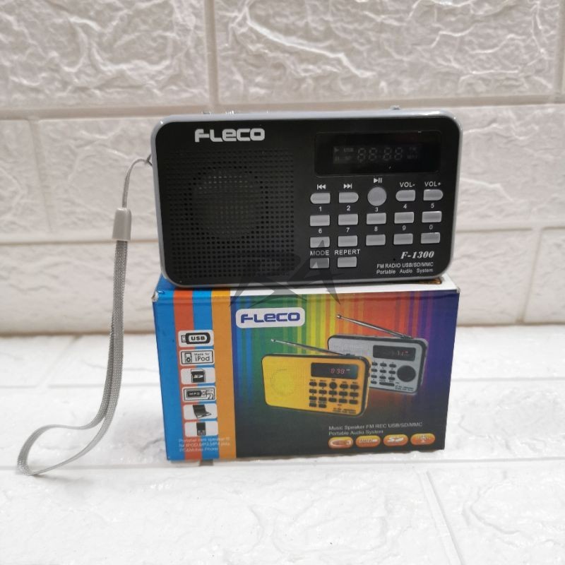 III FLECO F 3000 MINI MOBILE PORTABLE SPEAKER KECIL USB SD MMC CARD RADIO FM MP3 MUSIC PLAYER JADUL