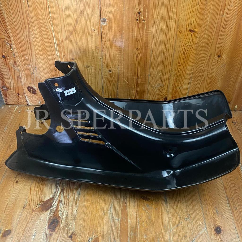 Sayap Depan RC 100 Bahan Plastik Tebal Hitam Body Depan Motor RC100 Kualitas Premium
